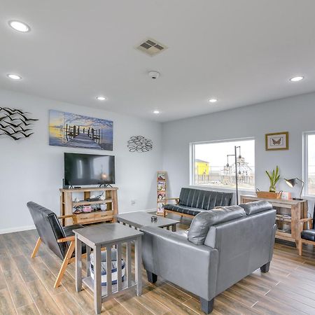 Ocean-View Surfside Home With Boardwalk To Beach! Surfside Beach Exterior photo